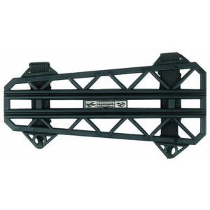 Saunders Vented Armguard #1702