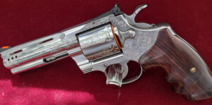 Colt Custom Shop Grizzly 357MAG 4.25" Revolver